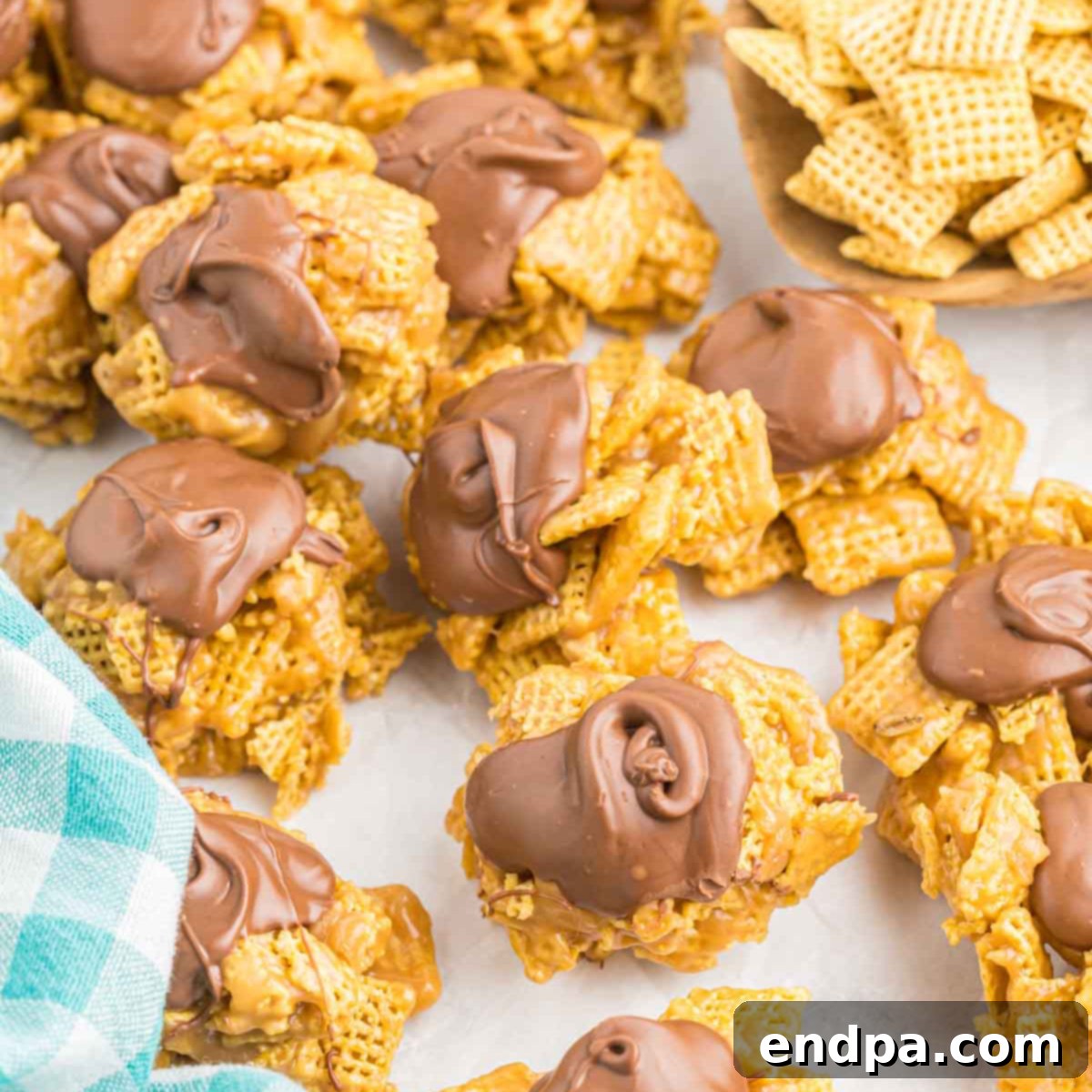 Chex Peanut Butterscotch Crunch 1 featured 101626