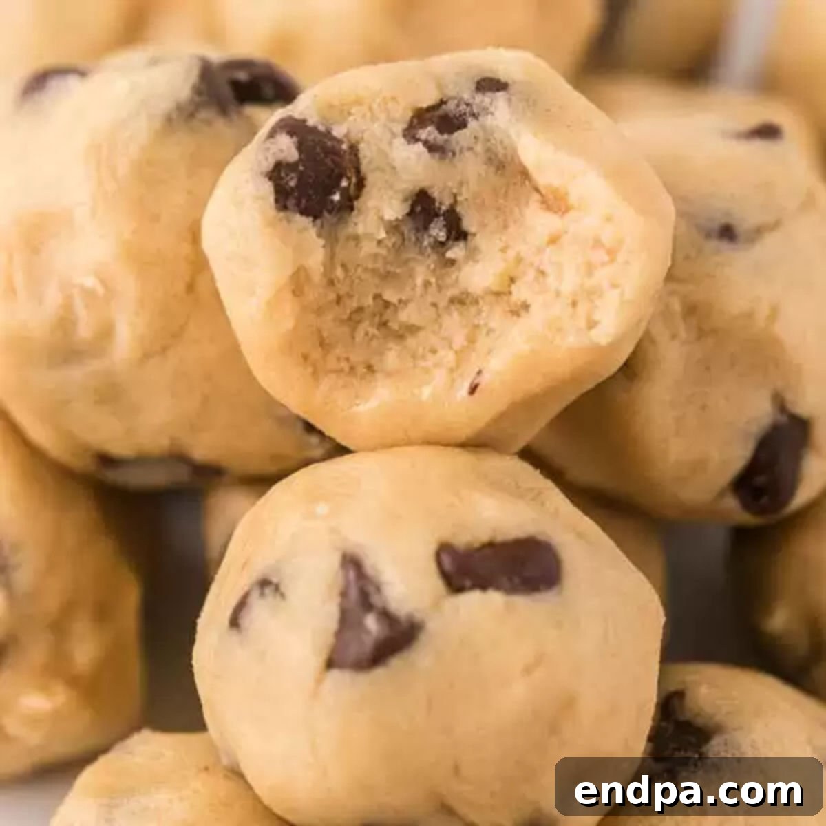 Ready-to-Eat Cookie Dough Dream 1 featured 10538