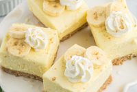 Dreamy Banana Cheesecake Bars