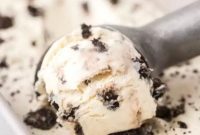 Midnight Cookie Swirl Ice Cream