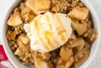 Buttery Oat Apple Crisp