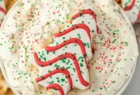 Sweet Holiday Dip: Little Debbie Christmas Tree Edition