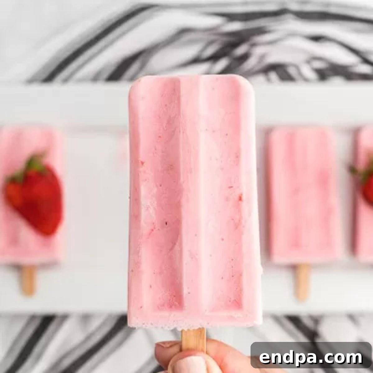 Berry Bliss Yogurt Pops 1 featured 23581