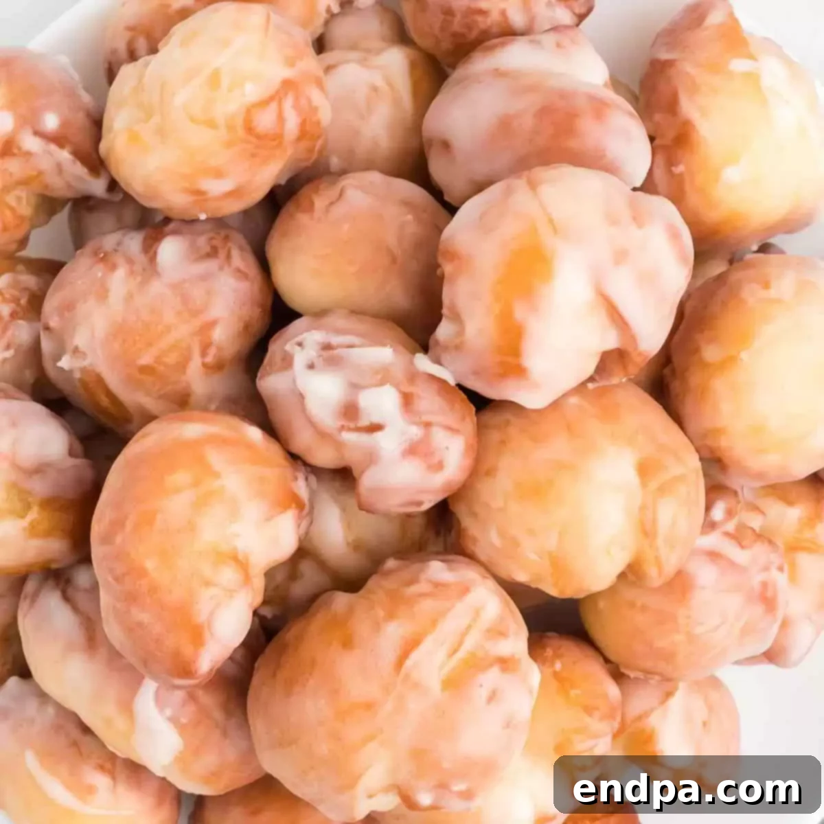 Krispy Kreme Donut Bites 1 featured 32079