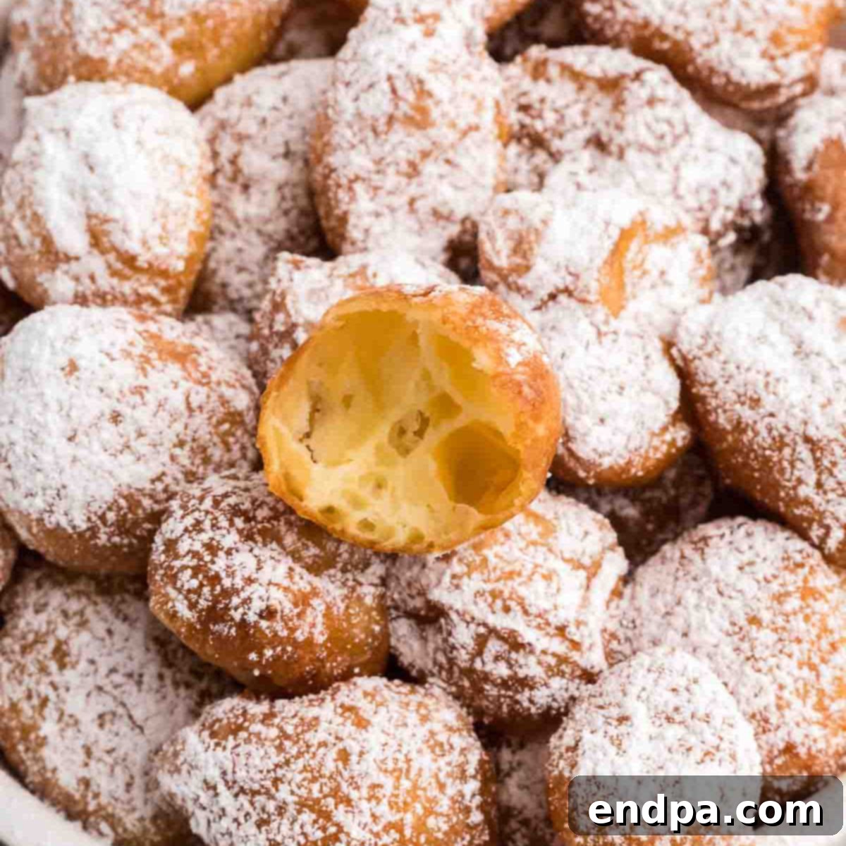 Classic Italian Zeppole Recipe 1 featured 33226