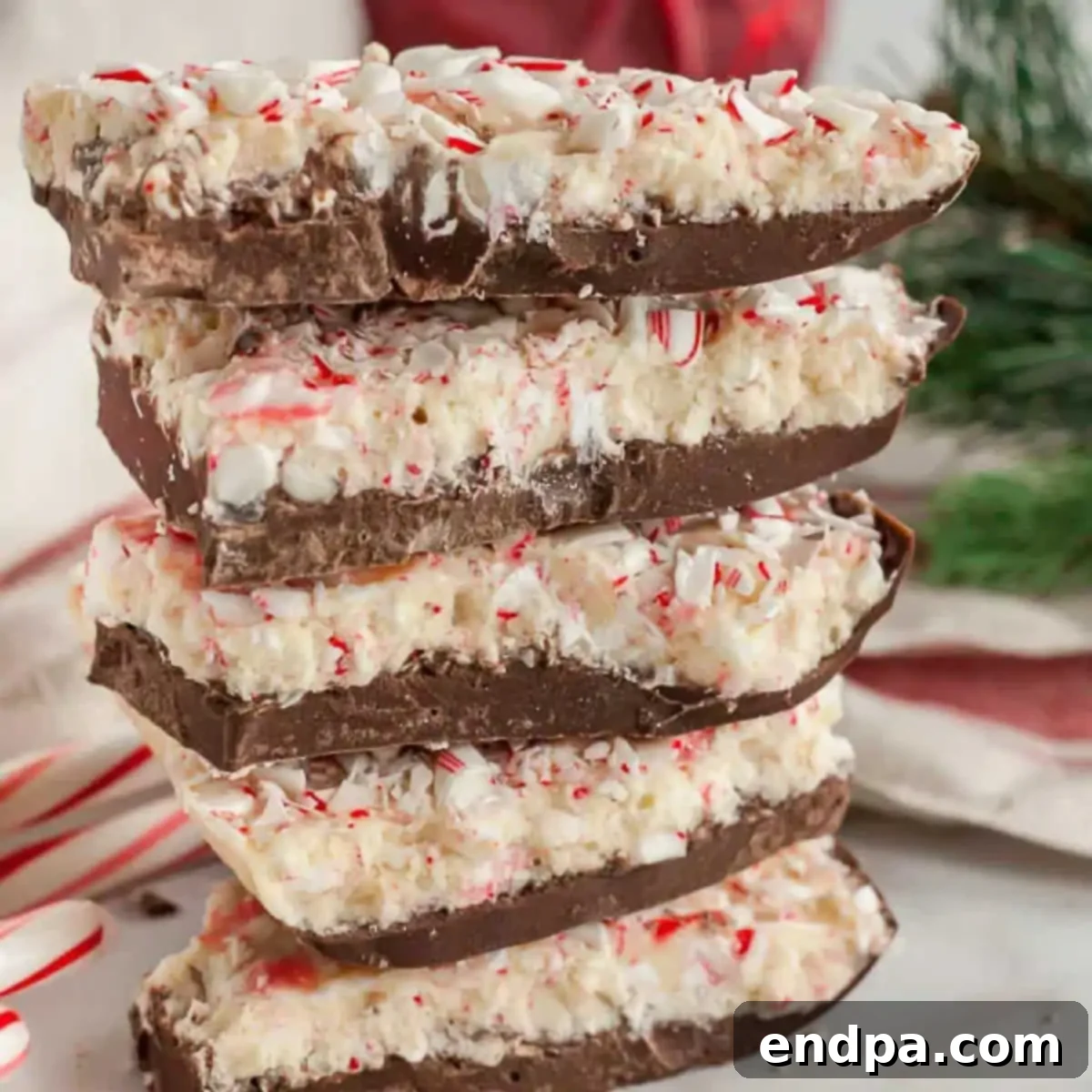 Easy Holiday Peppermint Bark 1 featured 408