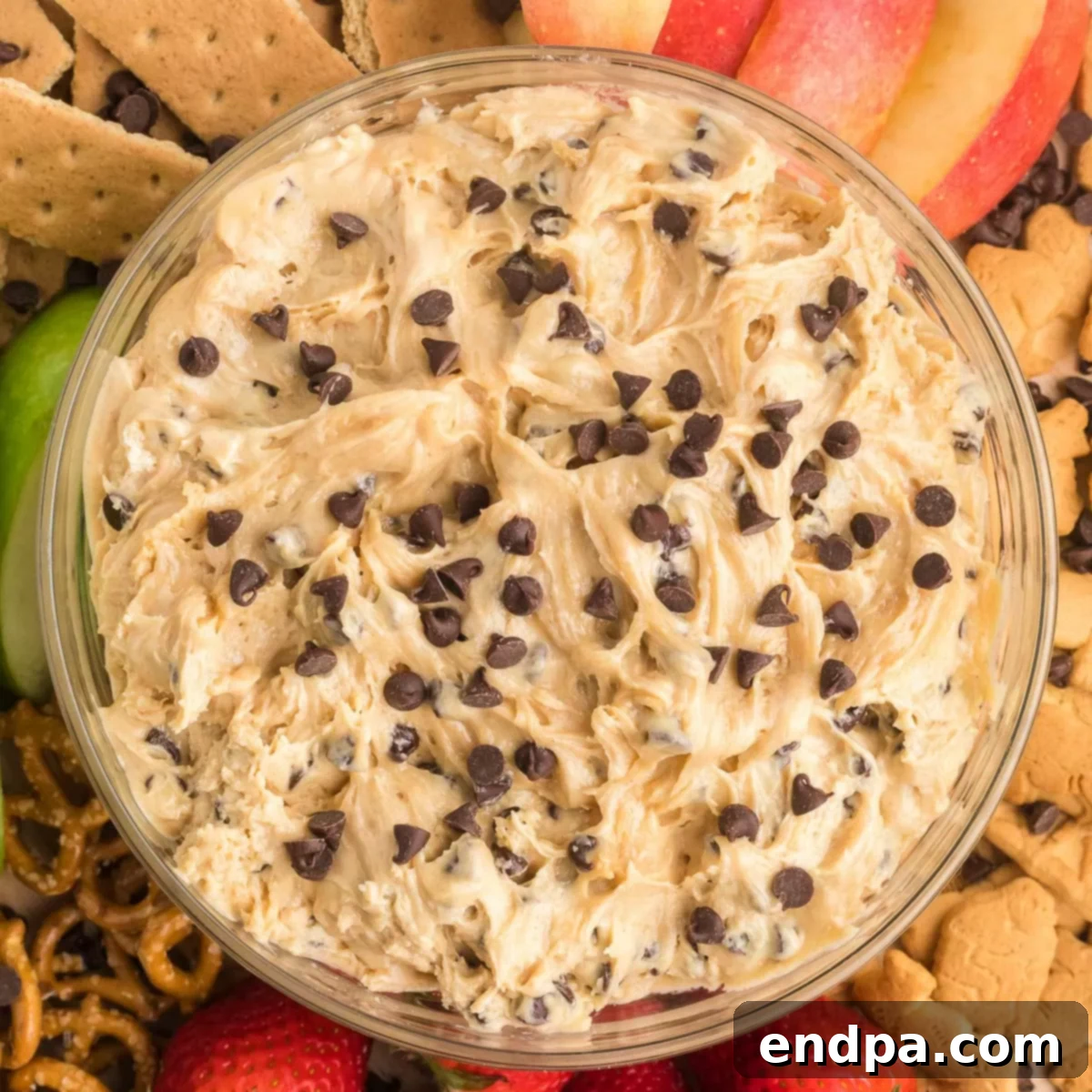 Dreamy Peanut Butter Chocolate Dip 1 featured 43373