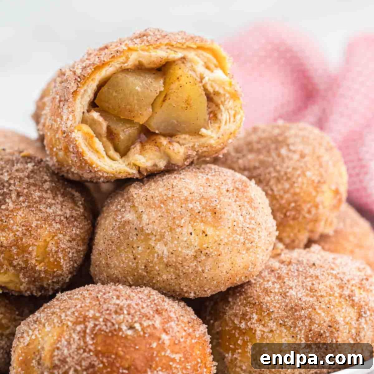 Air Fryer Apple Pie Bites 1 featured 47271