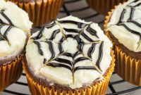 Spooky Spiderweb Cupcakes
