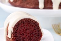 Luscious Cream Cheese Glaze