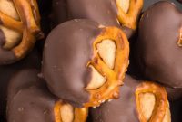 Peanut Butter Pretzel Treats