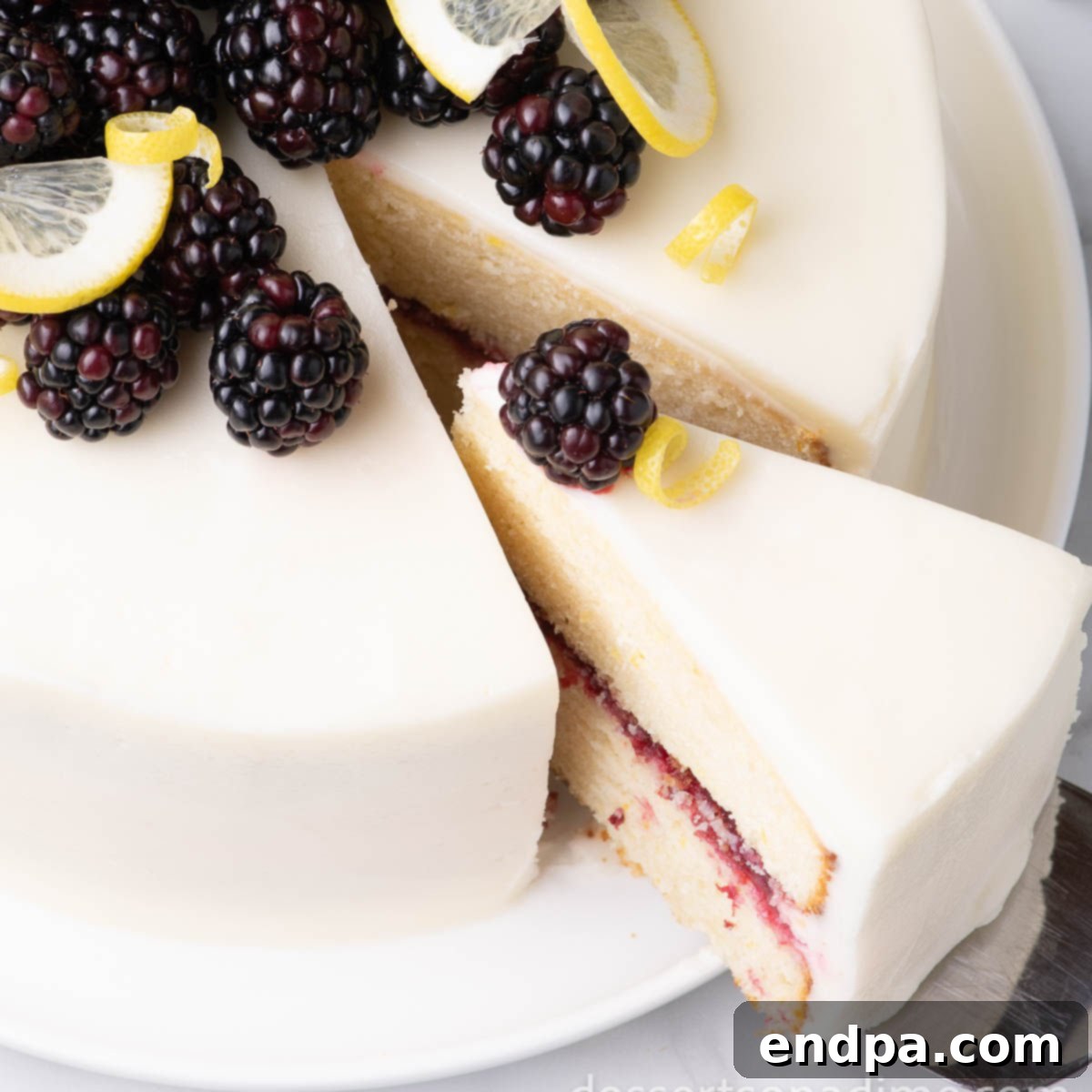 Luscious Lemon Blackberry Cake 1 featured 61559