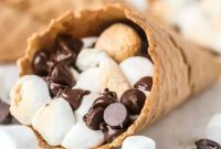 Crispy Smores Cones