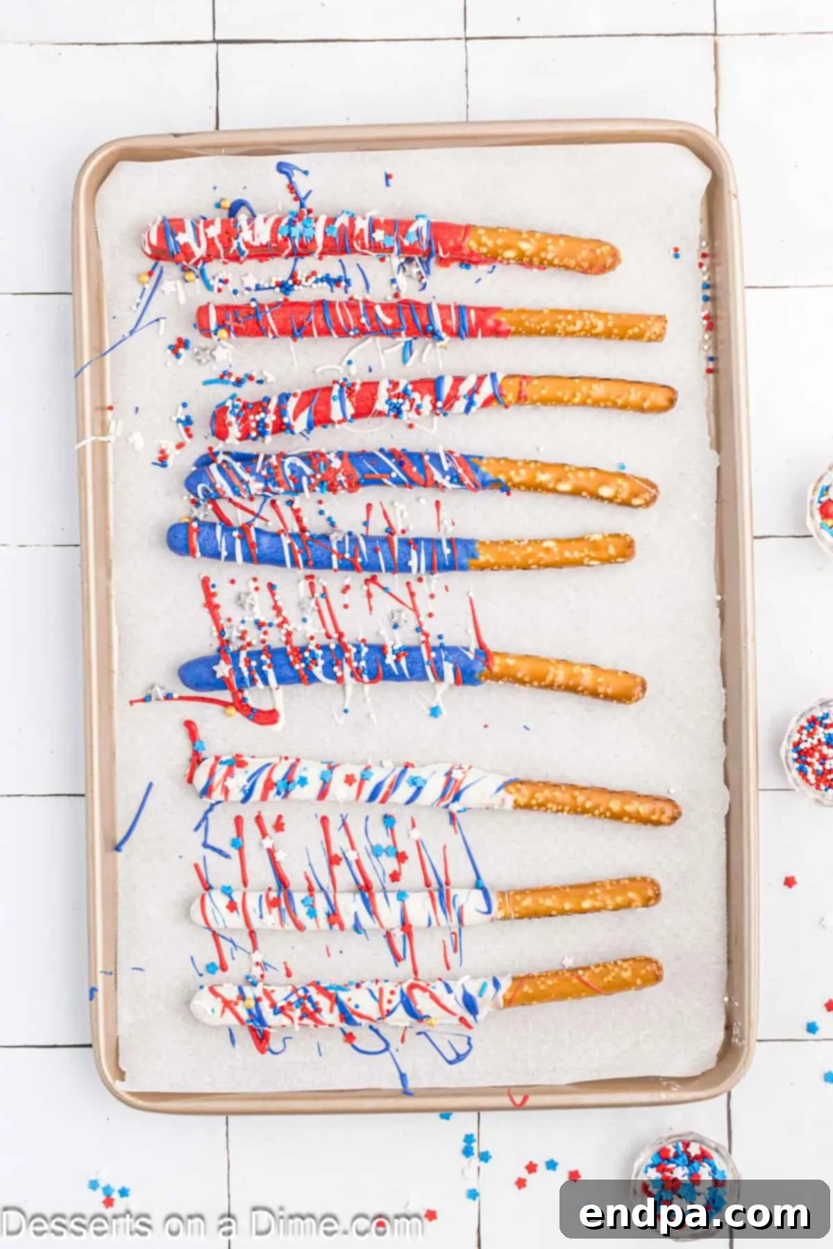 Step 3: Drizzle contrasting candy melts and add sprinkles for decoration.