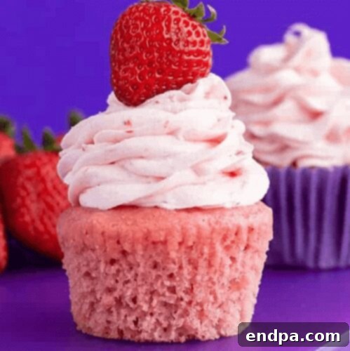 Sweet Valentines Cupcake Creations 9 Pretty in pink Strawberry Cupcakes.