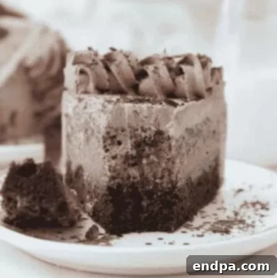 33 Scrumptious Ice Cream Treats 18 A slice of chocolate cake on a plate.