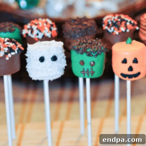 Halloween Pops arranged together.