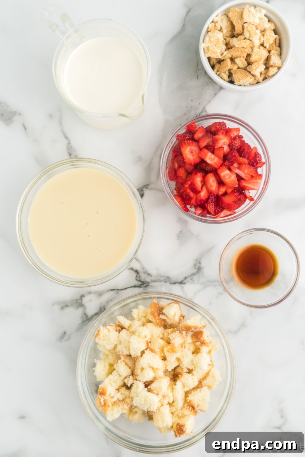 Ingredients needed for Strawberry Shortcake Ice Cream: fresh strawberries, sweetened condensed milk, heavy whipping cream, vanilla extract, pound cake, and golden Oreos.