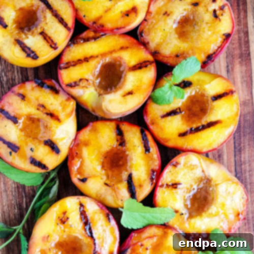 Peachy Keen: 51 Simple Dessert Ideas 25 Grilled Peach Sundaes with peaches, vanilla ice cream, and caramel sauce