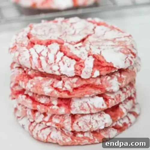 Light and fluffy 4-Ingredient Strawberry Cookies