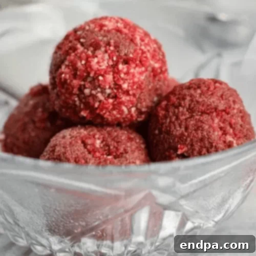 Keto Fueling Treats 18 Keto Red Velvet Fat Bomb