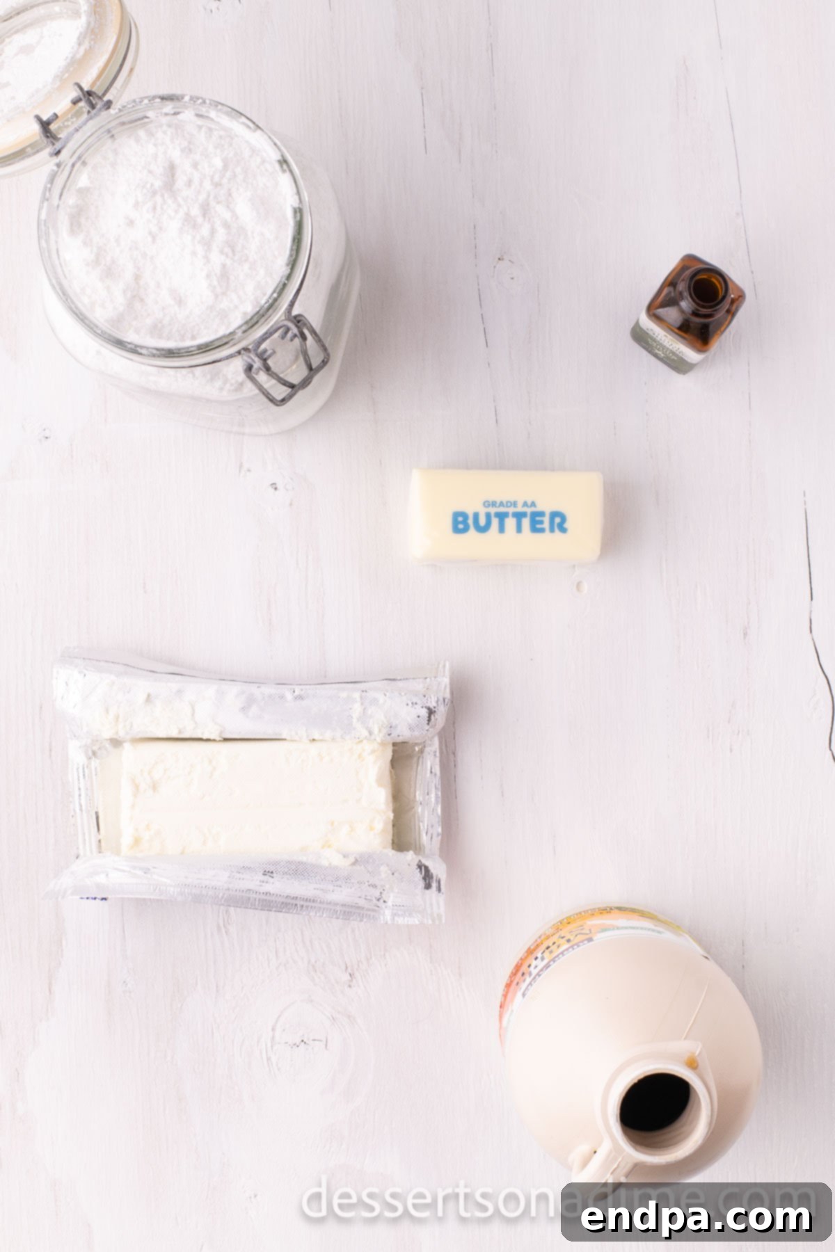 Velvety Maple Cream Cheese Frosting 3 Ingredients for frosting - Cream cheese, butter, powdered sugar, vanilla extract, maple syrup