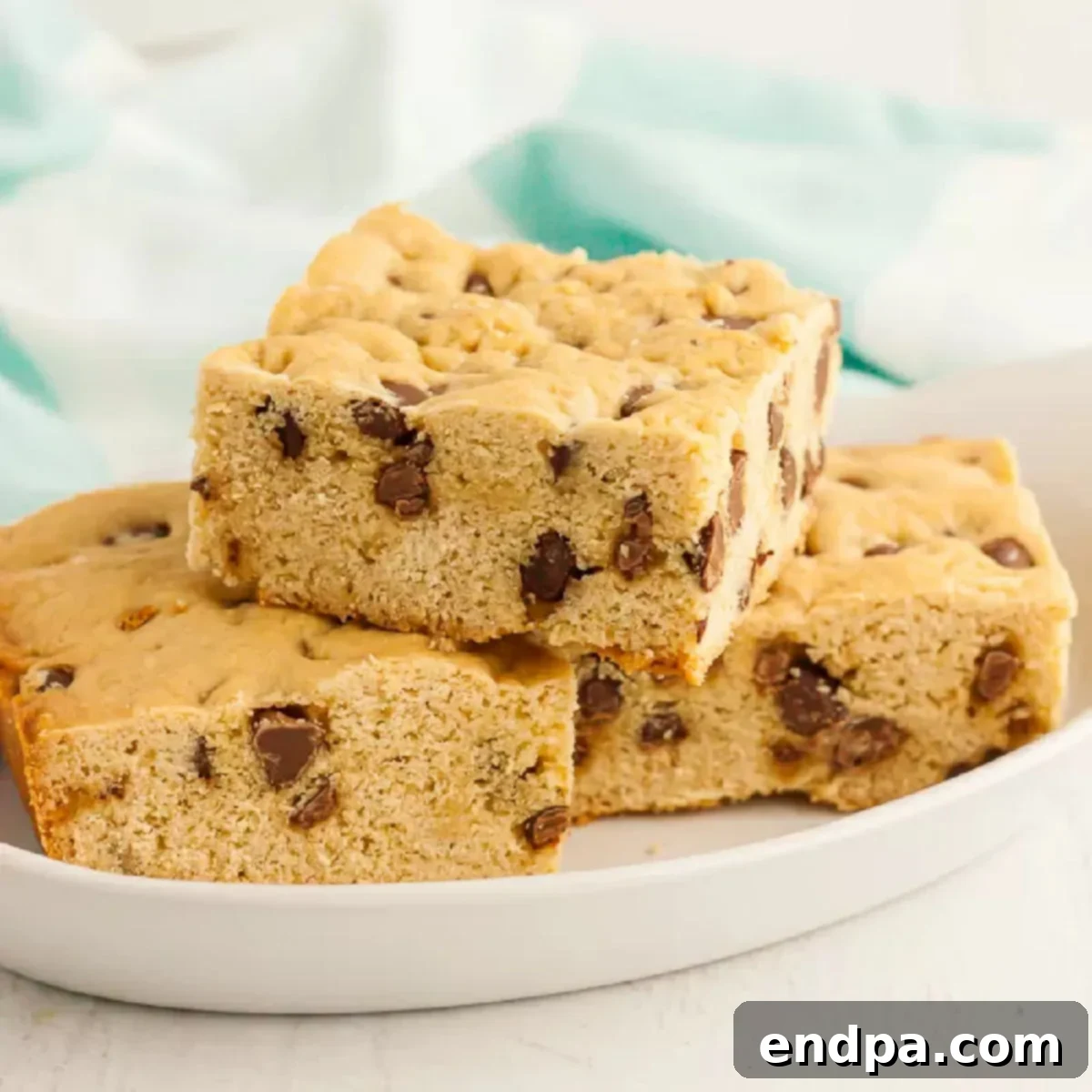 Delicious Chocolate Chip Cookie Cake