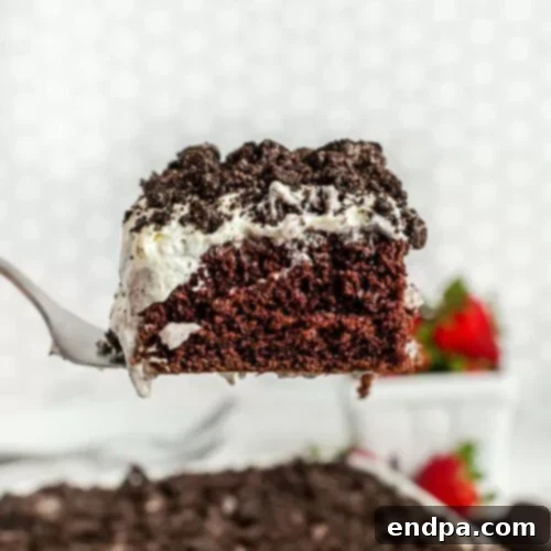 Cake Mix Magic: Easy Poke Cake Creations 6 Oreo Poke Cake